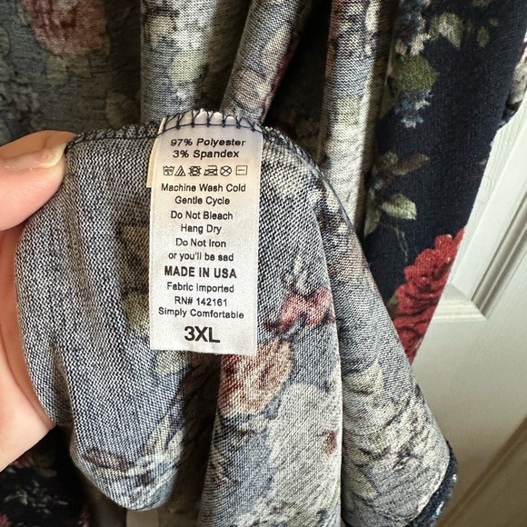 Lularoe Floral Sarah Cardigan - Picture 3 of 4